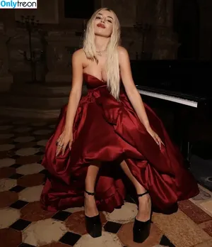 Ava Max / avamax / plharleyquinn фото голая #2132