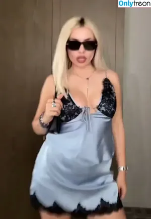 Ava Max / avamax / plharleyquinn фото голая #2151