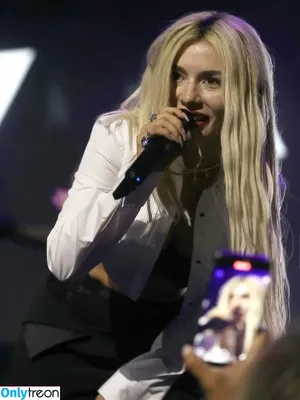 Ava Max / avamax / plharleyquinn фото голая #2169