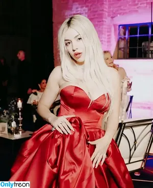 Ava Max / avamax / plharleyquinn фото голая #2180