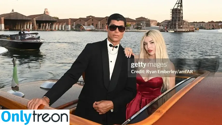 Ava Max nude photo #2162 (avamax / plharleyquinn)