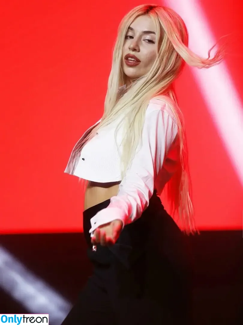 Ava Max nude photo #2171 (avamax / plharleyquinn)
