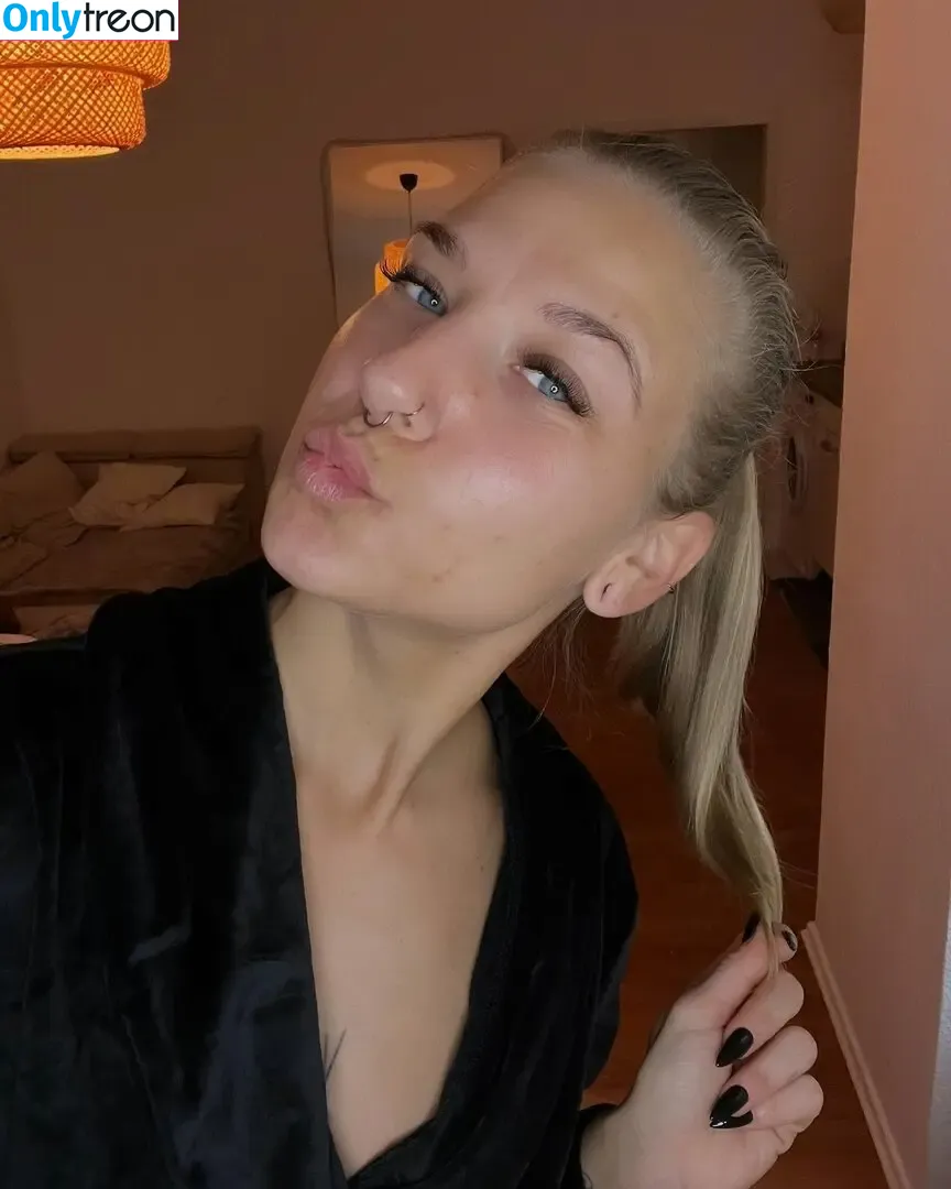 Ava miller голая photo #0064 (youravamiller)