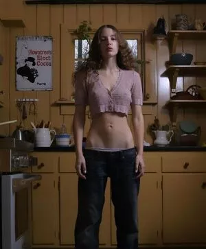 Ava Pearlman / avapearlman nude photo #0048