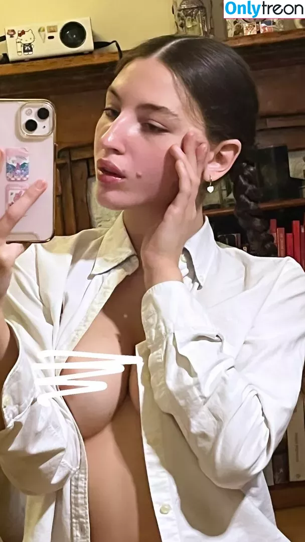 Ava Pearlman nude photo #0057 (avapearlman)