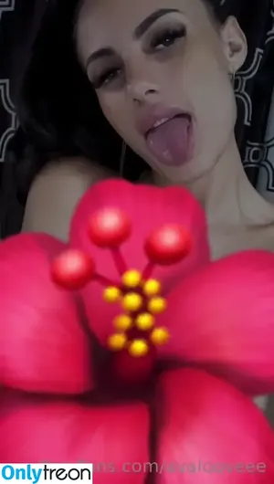 avalooveee / avalovex.xx2 фото голая #0031