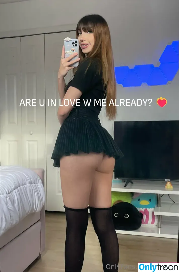 AvaLoveXo голая photo #0034 (Avaakit / Avaamorr / Avabonilla / Oliviamoonxo)