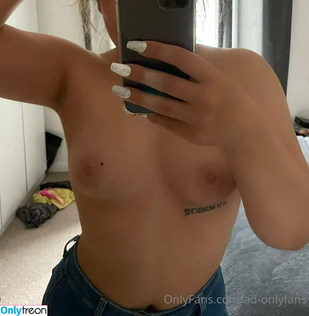 avamaeex nude photo #0066 (avamaeex)