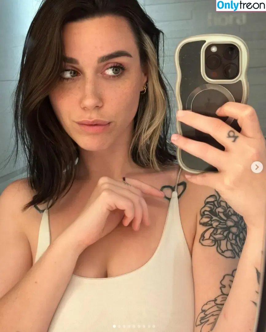 Avamind nude photo #0001 (avamind_)