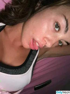  nude photo #0009