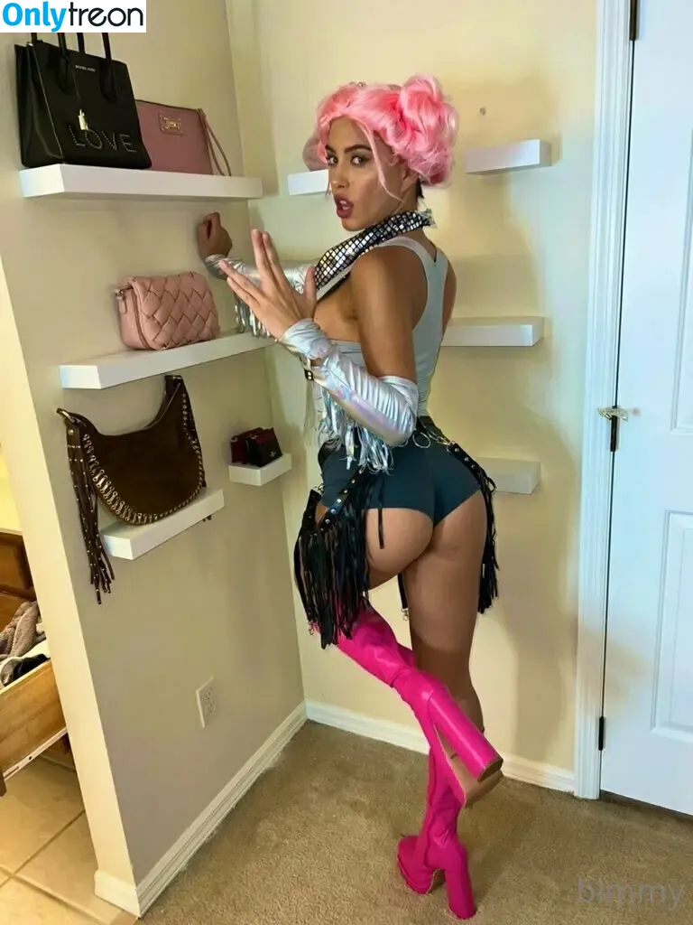 avastarxo nude photo #0006 (avastarxo)