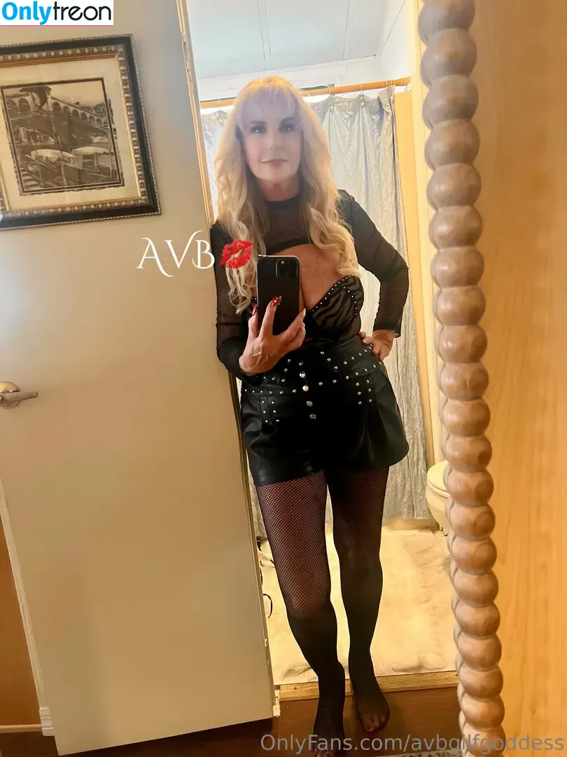 avbgilfgoddess nude photo #0010 (avb.gilfgoddess_backup)