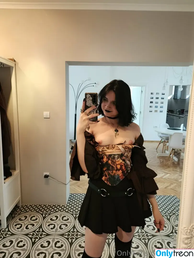 ave_ria nude photo #0157 (averia.ws)