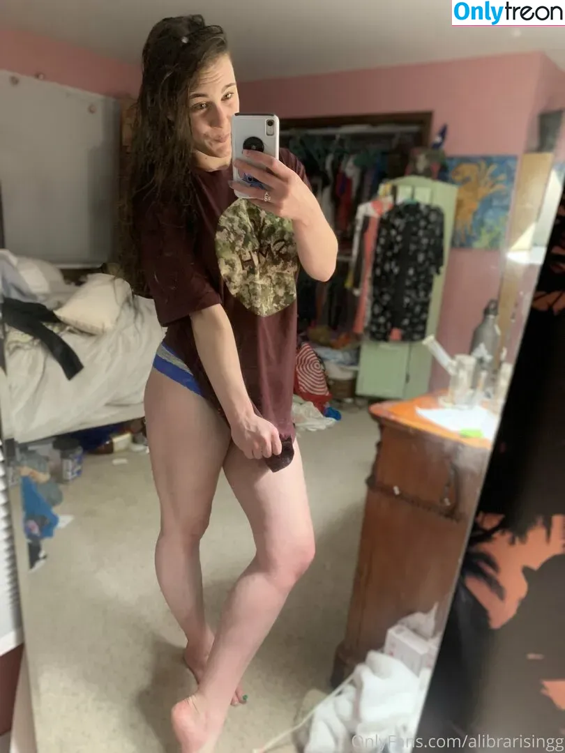averyafterhours nude photo #0148 (averythrash_)