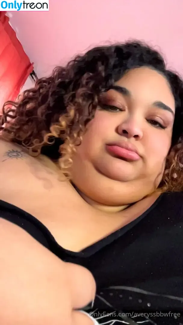 averyssbbwfree nude photo #0014 (averyssbbw_)