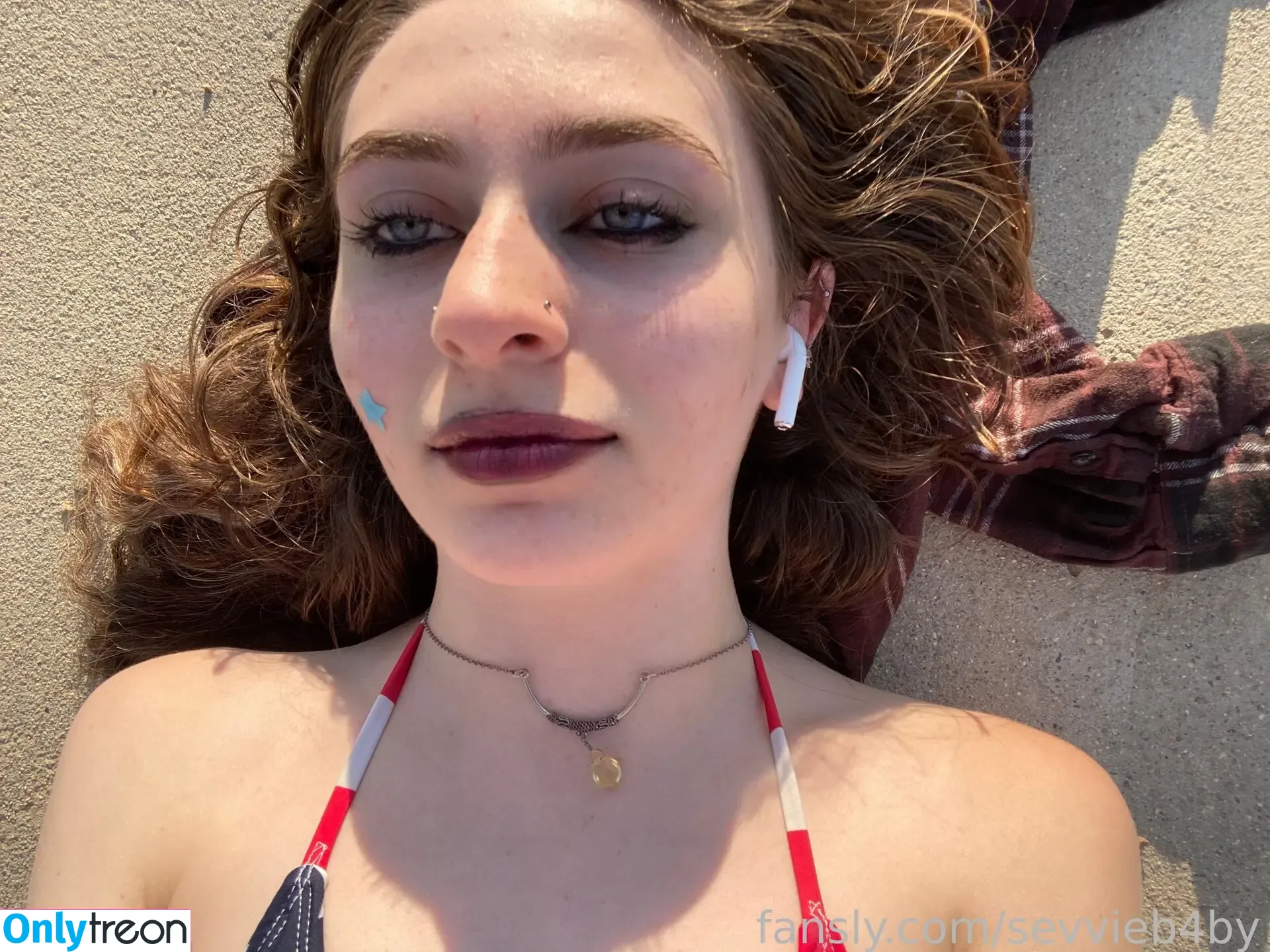 avieb4by nude photo #0176 (aviebaby / snipermasklovr)