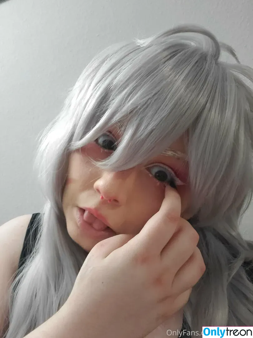 awoo.exe голая photo #0067 (cosplaycommunityxoxo)