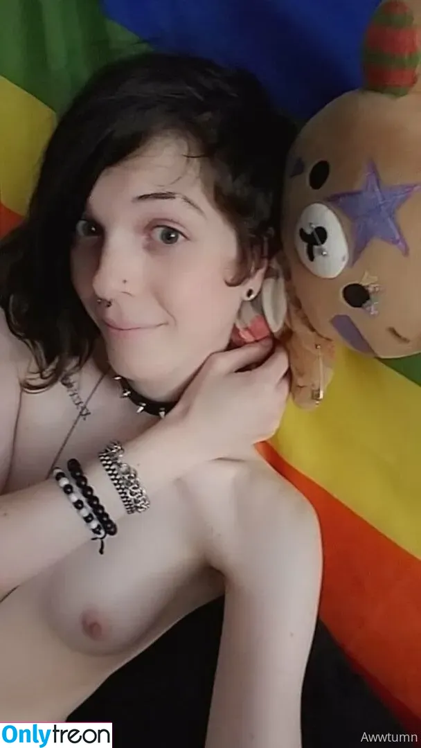 awwtumdabottom nude photo #0035 (avtvmn.s)
