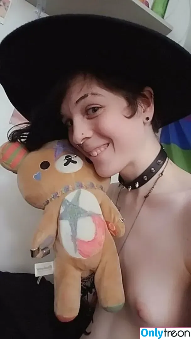 awwtumdabottom nude photo #0038 (avtvmn.s)