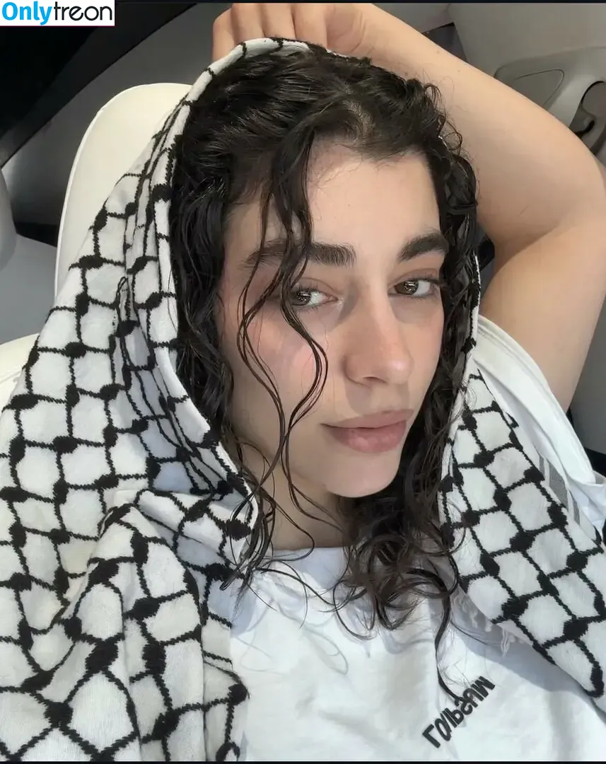 ayaattt nude photo #0013 (ayaat)