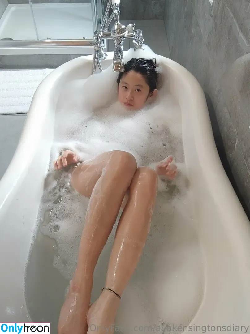 ayakensingtonsdiary nude photo #0041 (triciadonegan)