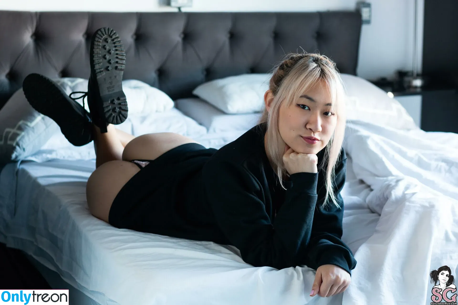 ayaska nude photo #0044 (ayaska_)