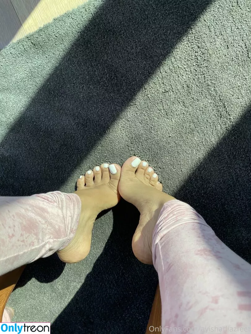 ayishadiazfeet nude photo #0005 (ayishadiazfeet)