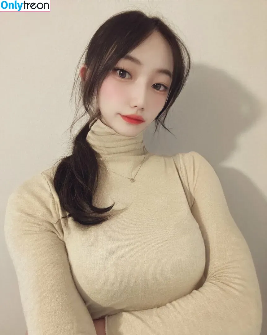 Ayoung голая photo #0003 (Ttlmda2 / a_young91 / ayoung20)