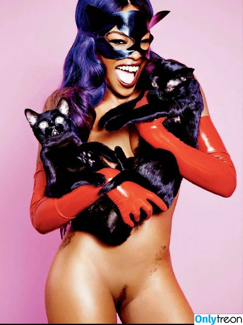 Azealia Banks nude photo #0020 (azealiabanks / babypinkslt)