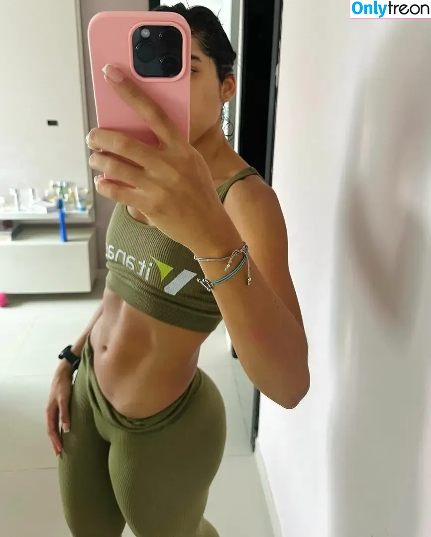 Azucena Cantillo nude photo #0006 (azuboughgouhnon)