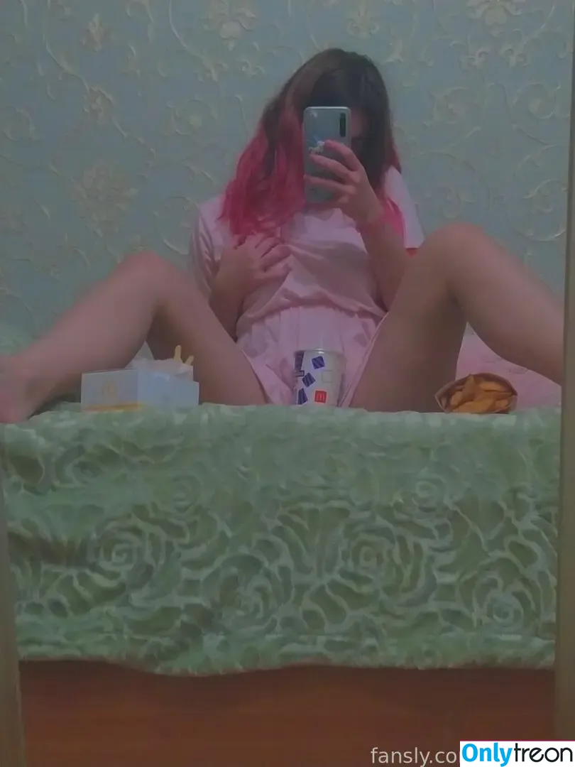 azumilovv nude photo #0004 (azumilovv)