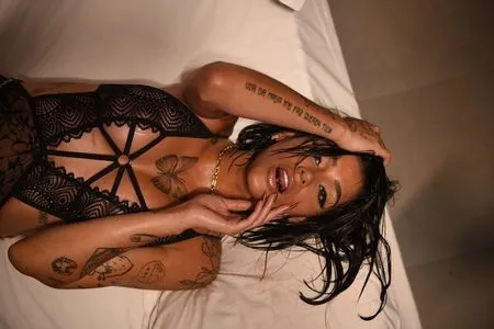 AZZY / Azzyoficixl / azzyoriginxl фото голая #0005