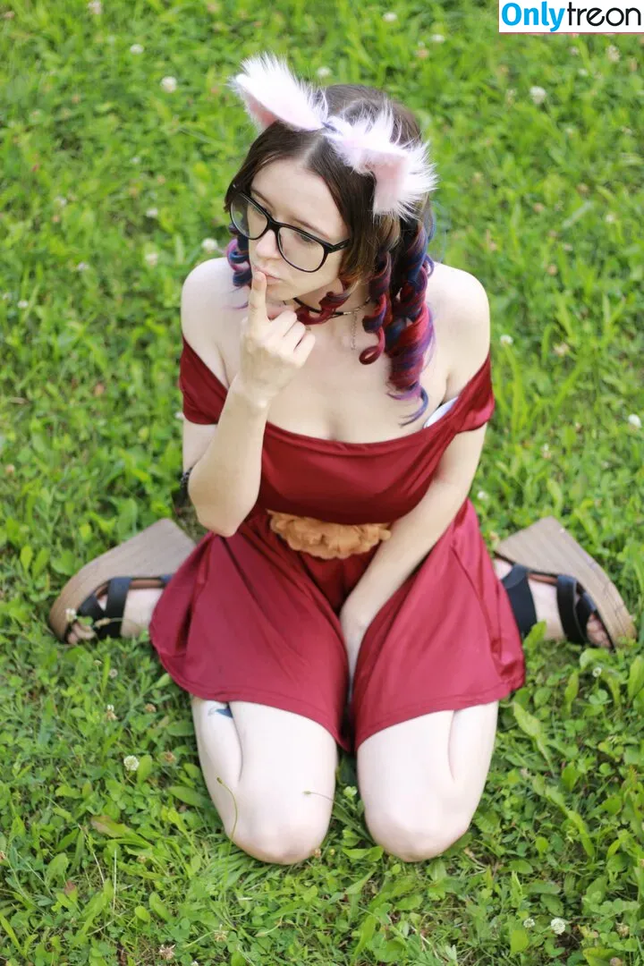b-kitty nude photo #0012 (kittypawskids)