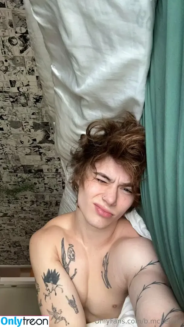 b.mckenzie nude photo #0010 (moonchild_108)