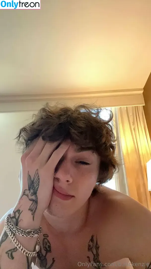 b.mckenzie nude photo #0015 (moonchild_108)