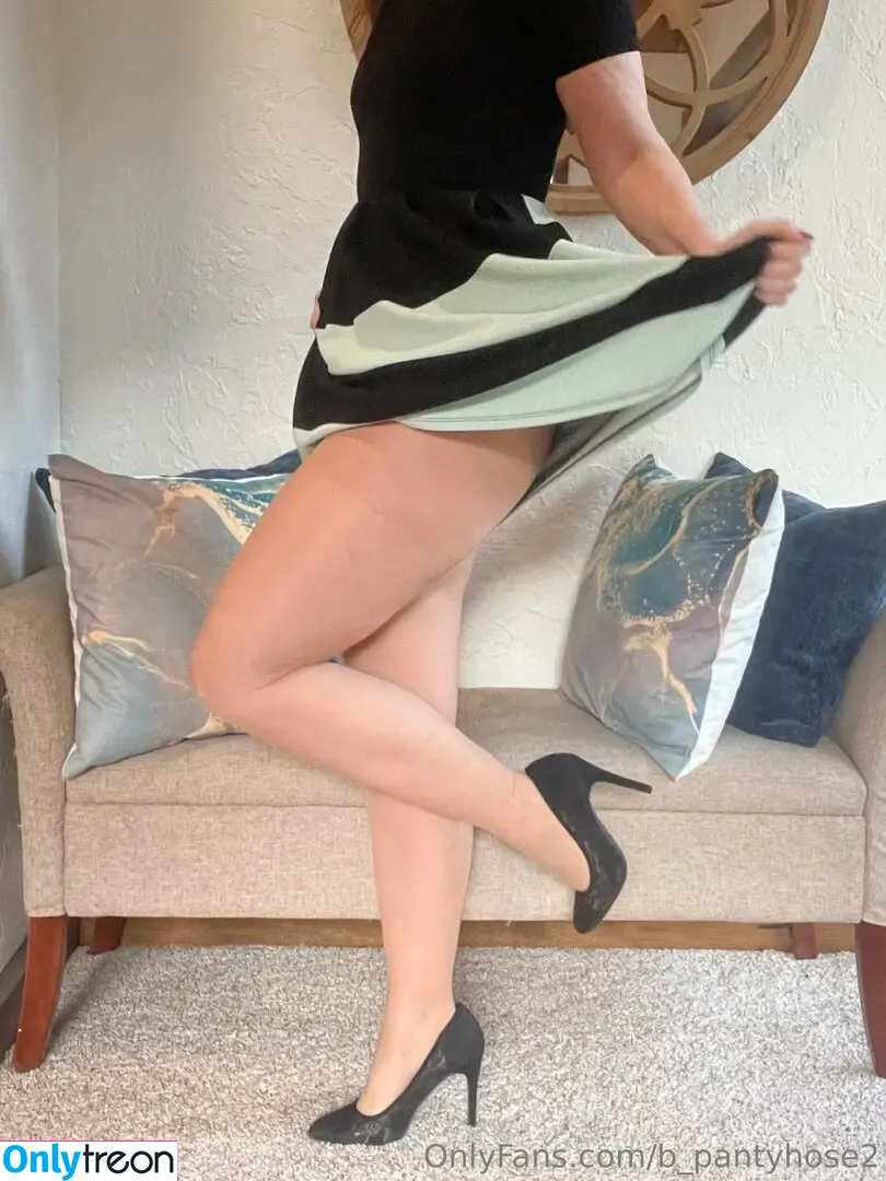 b_pantyhose2 голая photo #0003 (bries_pantyhose)