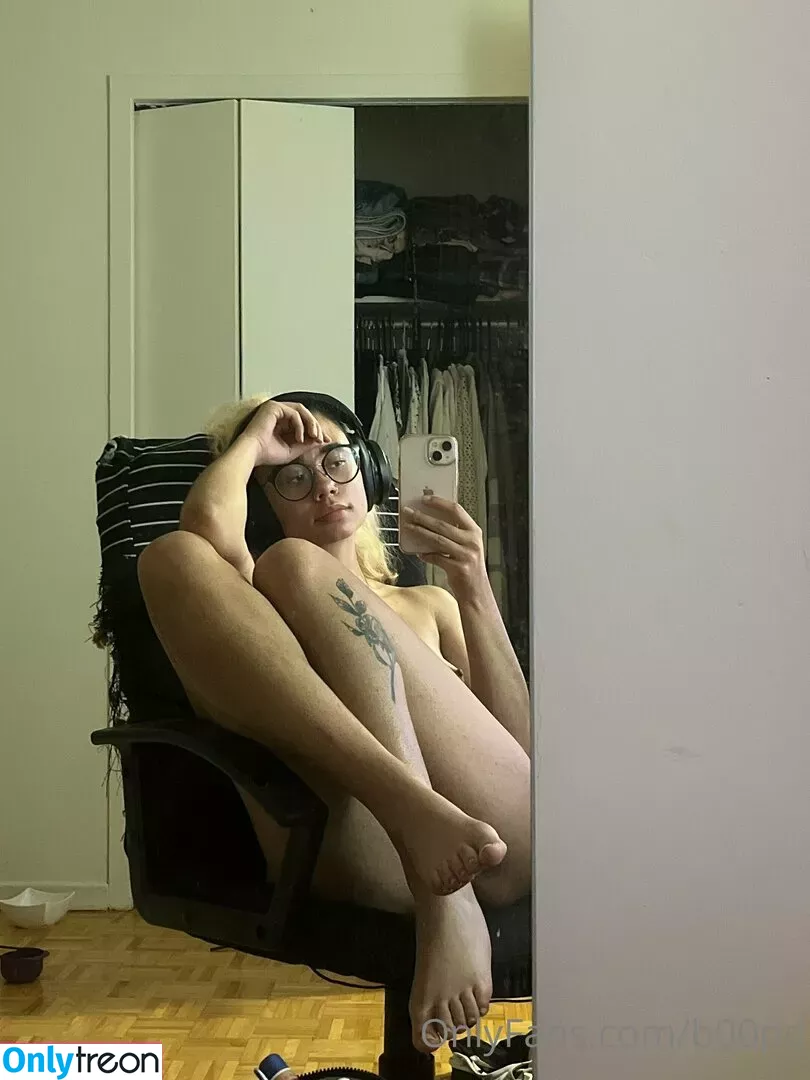 b00pd nude photo #0040 (b00pp)