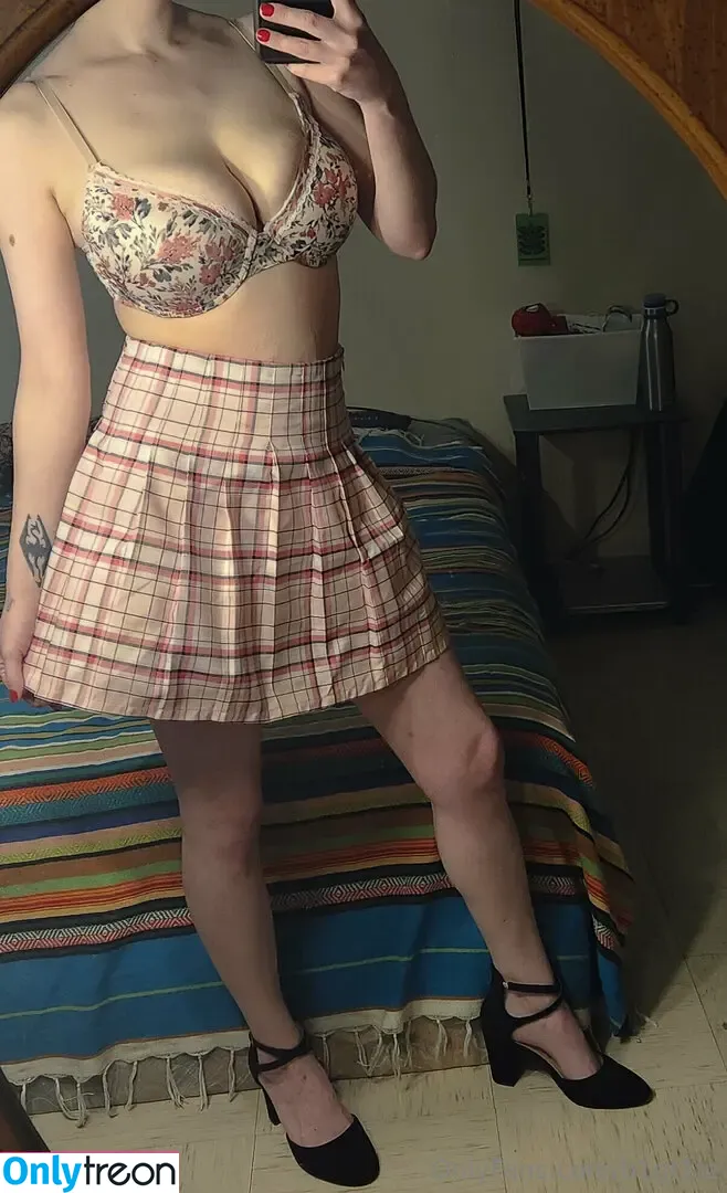 b1gt1tz nude photo #0045 (b1gteezy)