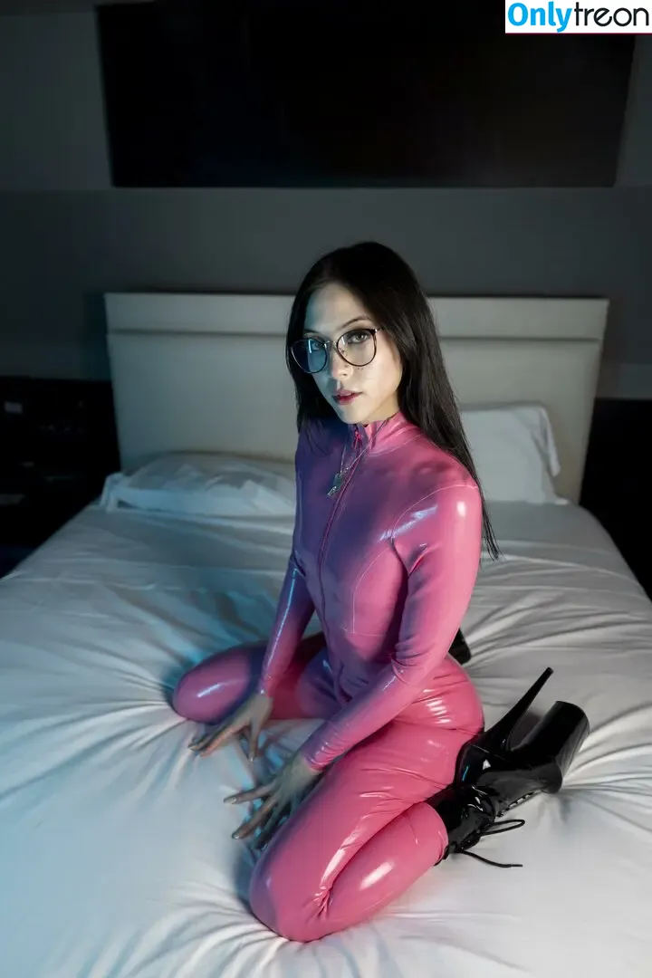 B4bychan голая photo #0211 (bemby.chan)