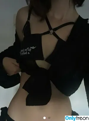 B6bybat nude photo #0022