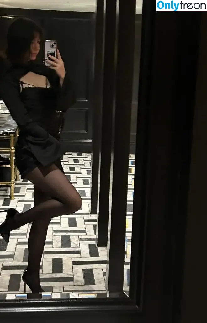 B6bybat nude photo #0012 (B6bybat)