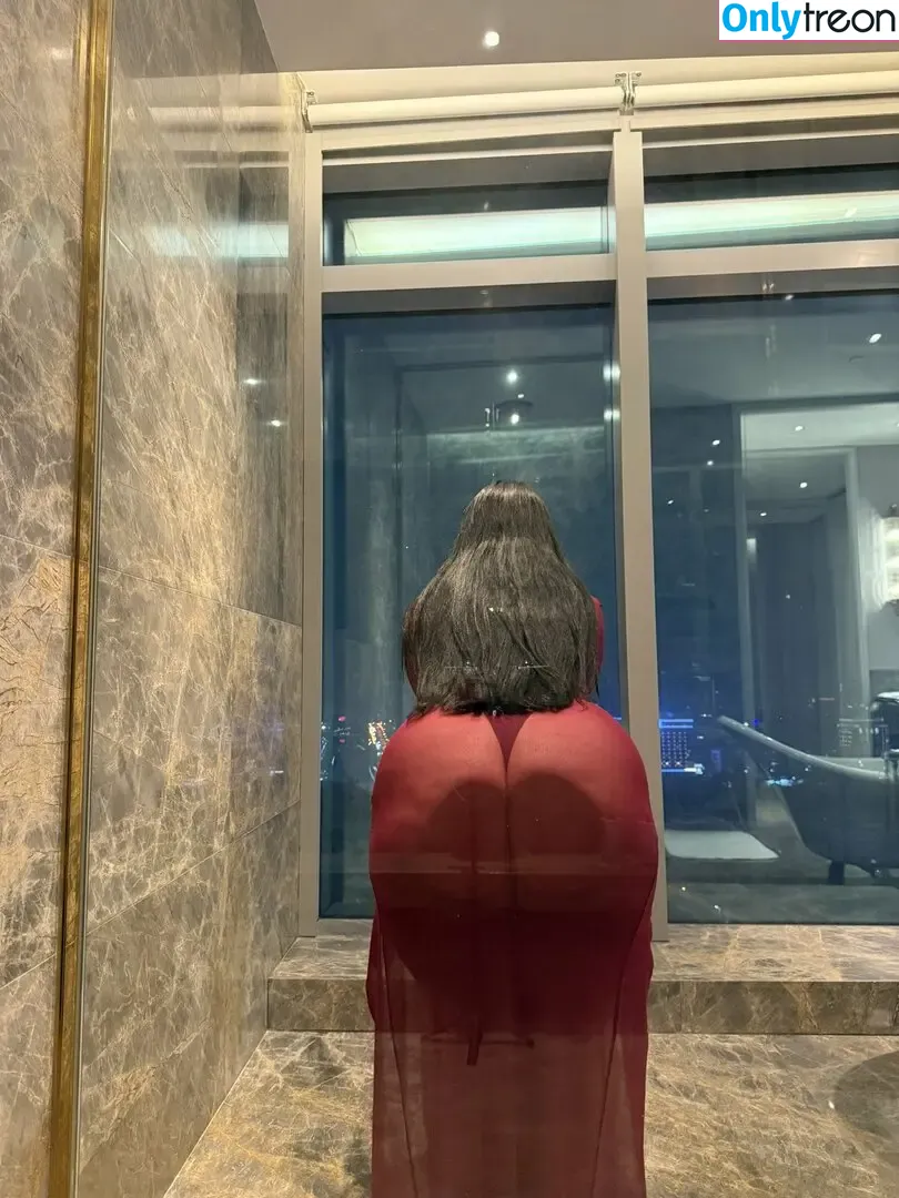 B742741 nude photo #0244 (b742741b742741)