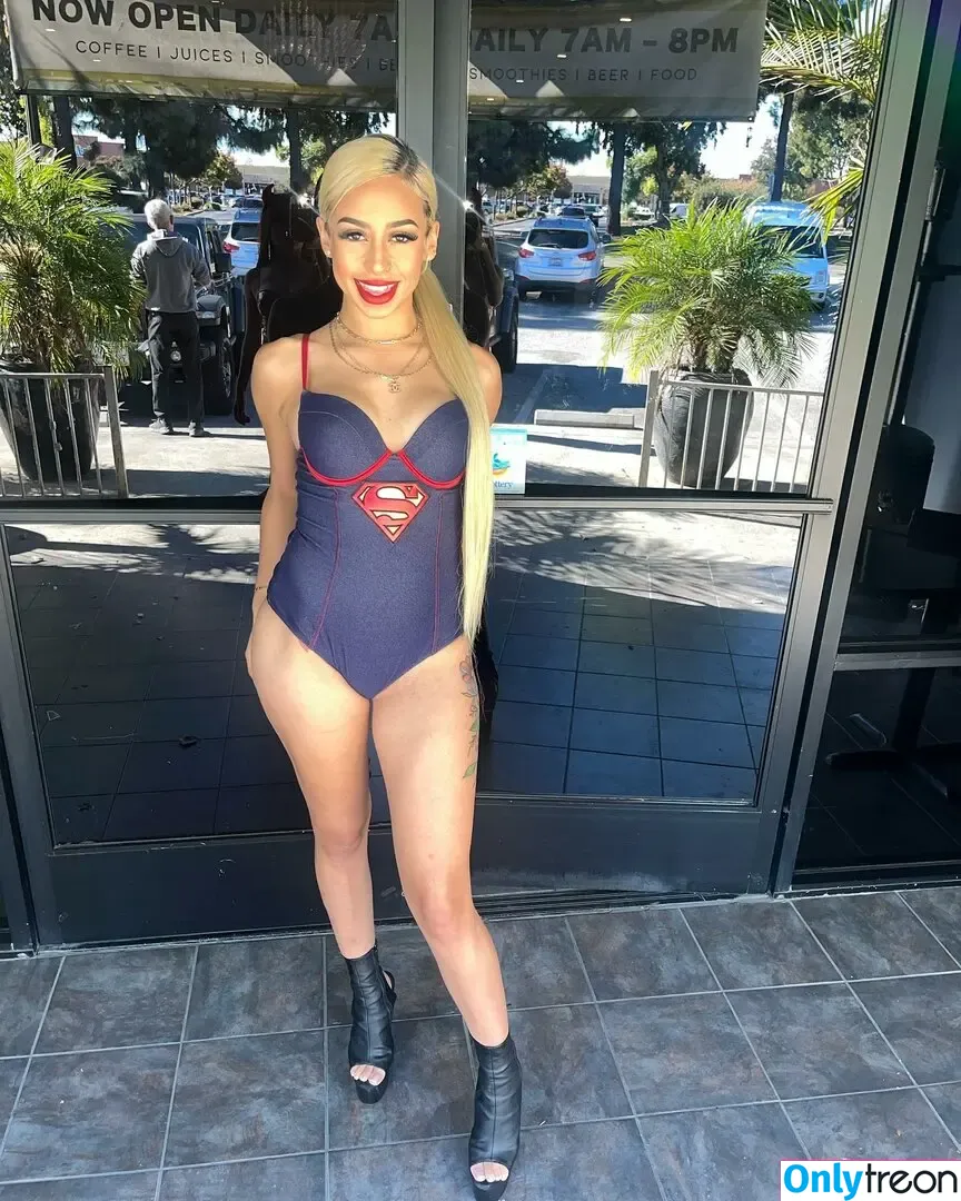 baannnkz nude photo #0001 (baannkz)