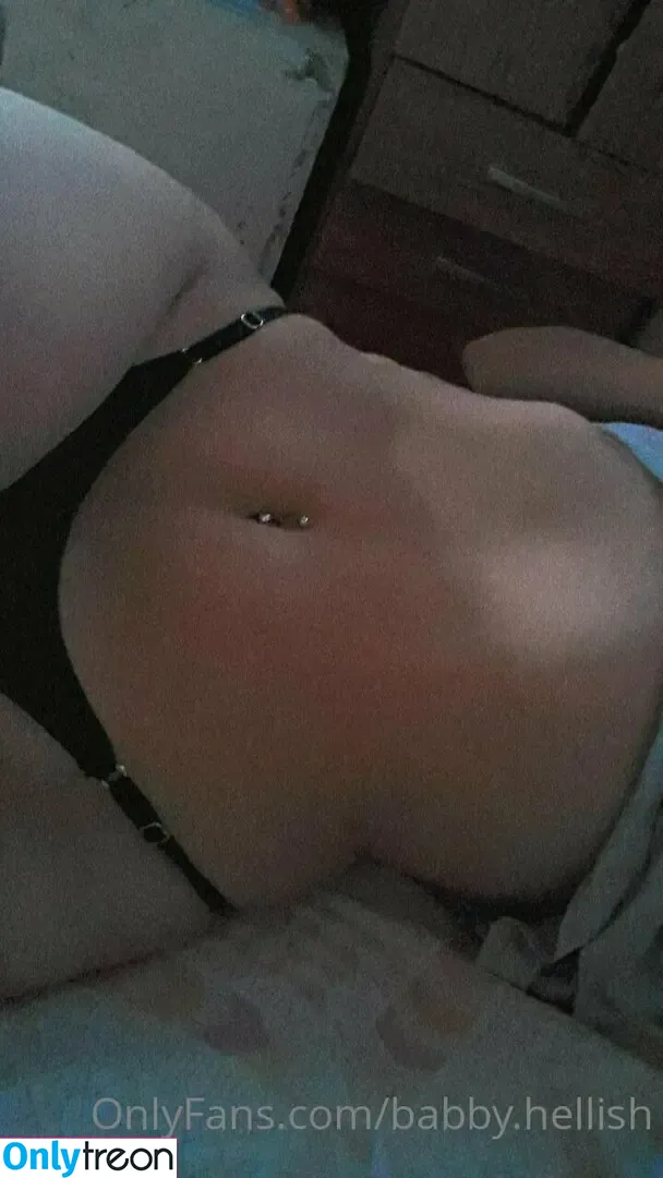 babbyhellish nude photo #0004 (babbby_kells)