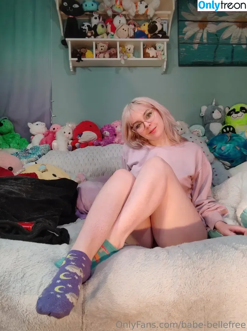 babe-bellefree голая photo #0140 (babe.belle)