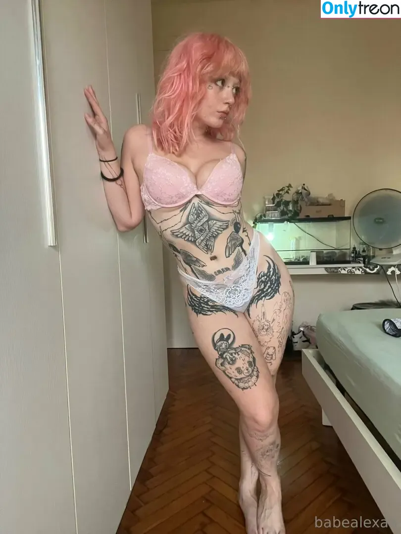 babealexaa nude photo #0189 (aarekku)
