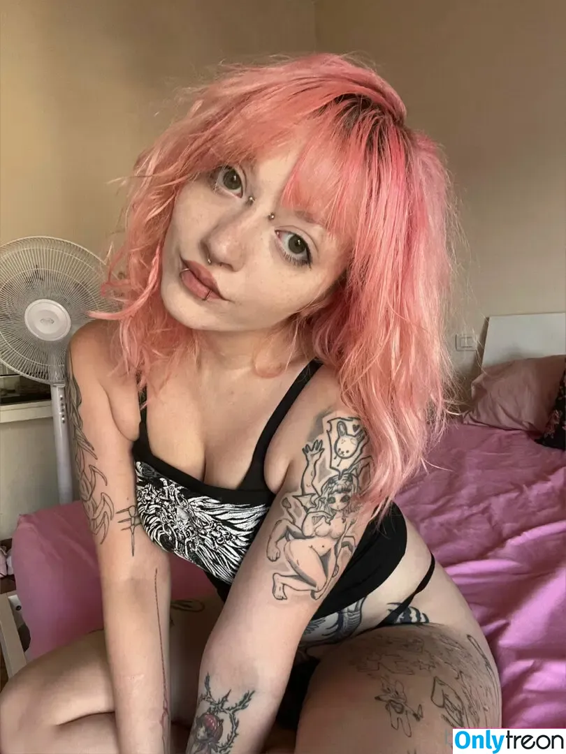 babealexaa nude photo #0200 (aarekku)
