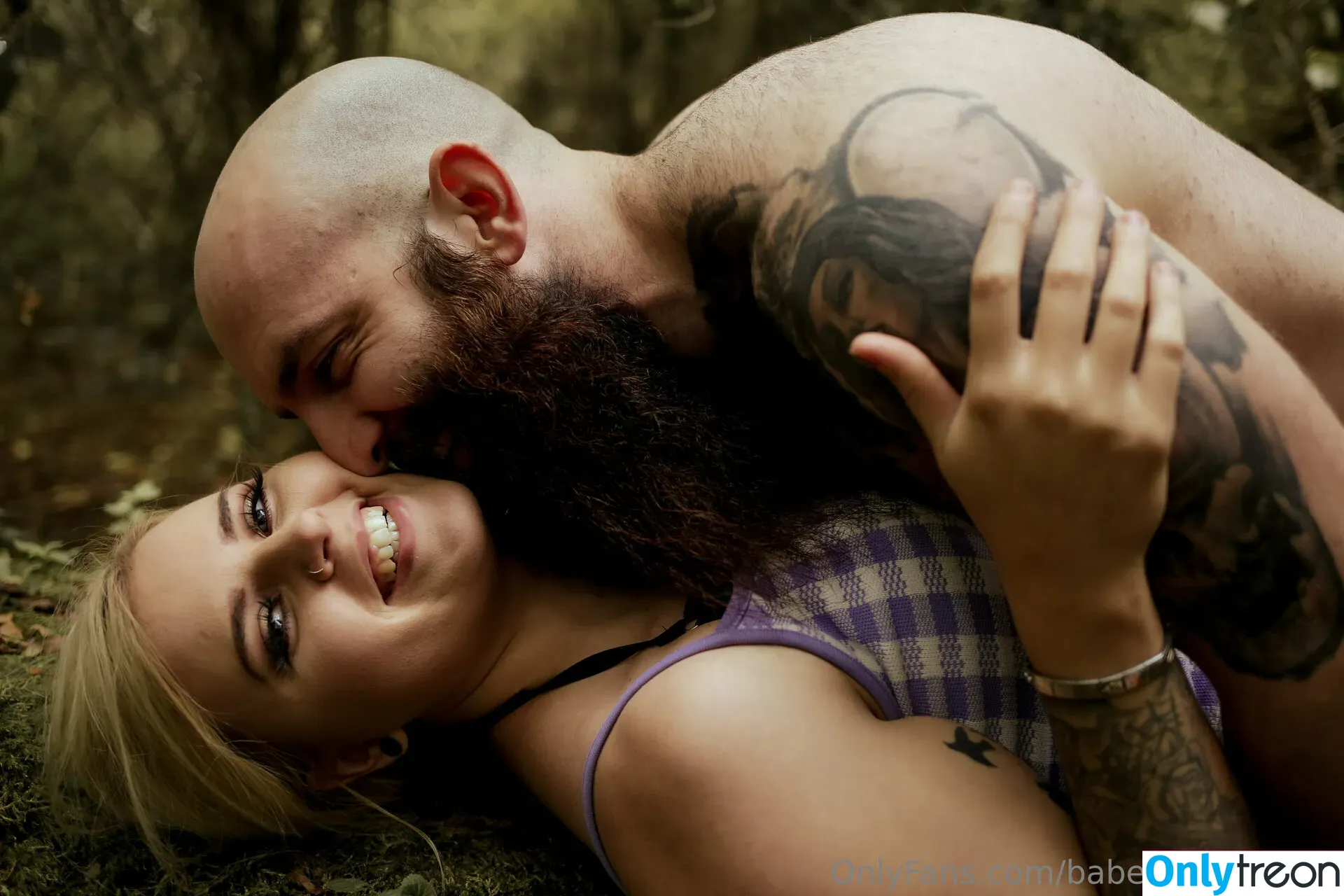 babemeetsbeard голая photo #0181 (babemeetsbeard)