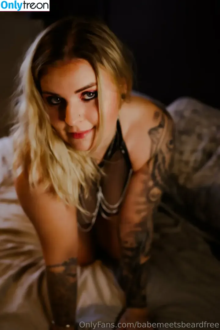 babemeetsbeardfree nude photo #0079 (babemeetsbeard)