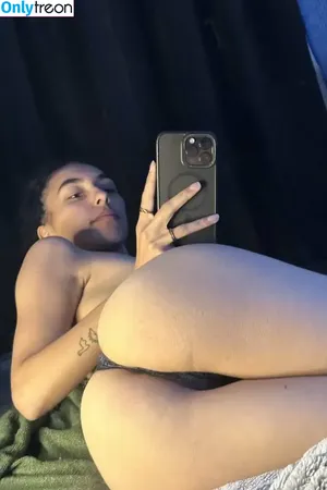Baby Kiwi And Daddy Kiwi / baby.kiwi / whoopsy-kiwi nude photo #0030